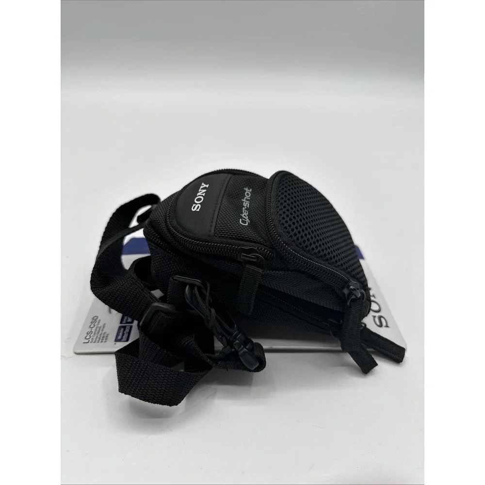 Sony LCS-CSD Black Soft Carrying Case For cybershot Cameras w shoulder strap NWT